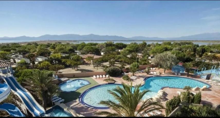 Chez Boby ! Hotel Canet-en-Roussillon Eksteriør billede